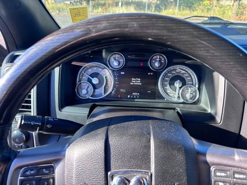 Used 2017 RAM 1500 Limited image 18