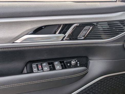 New 2026 Jeep Grand Wagoneer 4WD image 11