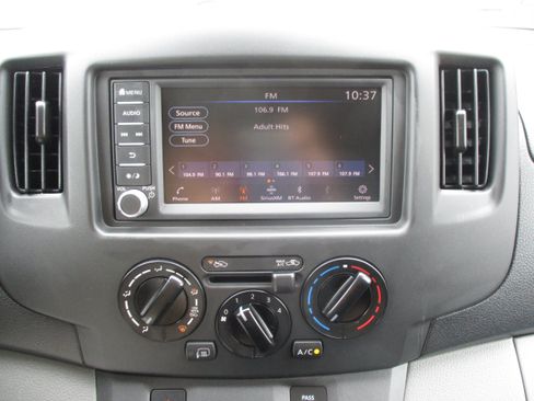 Used 2020 Nissan NV200 SV FWD image 14