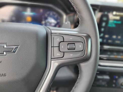 Used 2025 Chevrolet Silverado 1500 ZR2 image 28