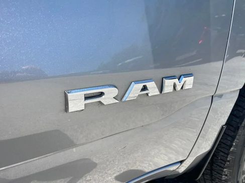 Used 2019 RAM 1500 Big Horn AWD/4WD image 10