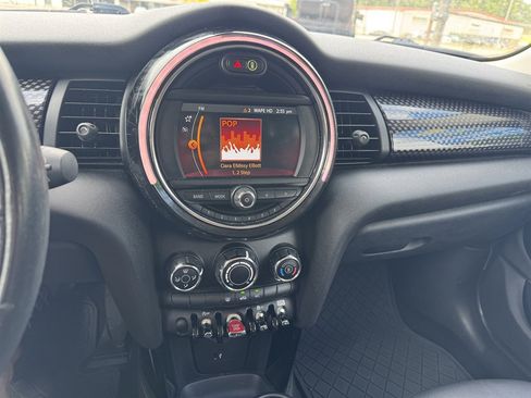Used 2020 MINI Cooper S FWD image 9