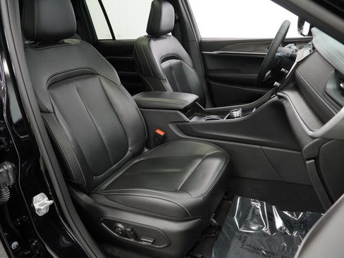 Used 2026 Jeep Grand Cherokee Limited w/ Limited Altitude Package AWD/4WD image 48