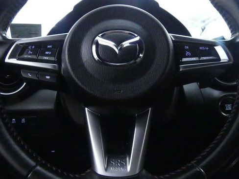 Used 2019 MAZDA MX-5 Miata Grand Touring image 18