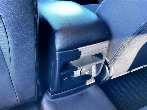 Used 2022 Ford Ranger XLT w/ Equipment Group 301A Mid image 34