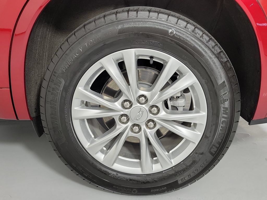 Certified 2024 Cadillac XT6 Luxury AWD/4WD image 11