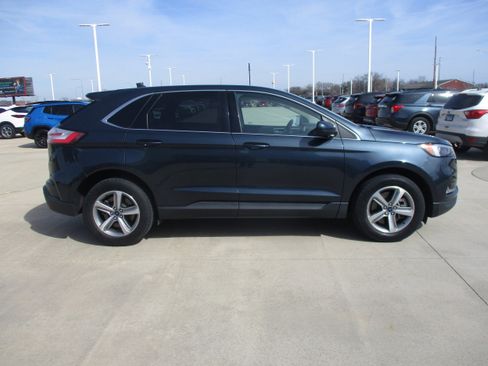 Used 2022 Ford Edge SEL w/ Convenience Package image 7