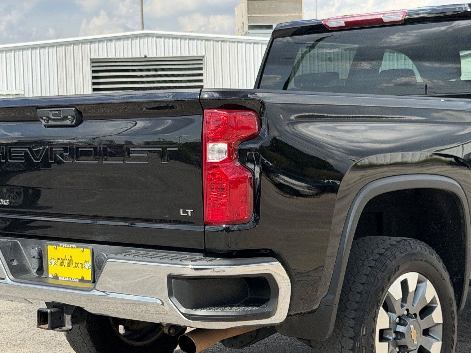 Used 2025 Chevrolet Silverado 2500 LT AWD/4WD image 11