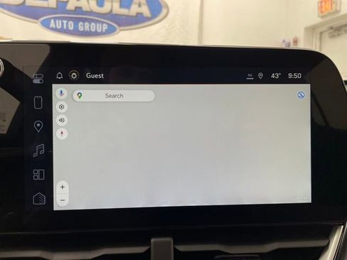 New 2026 Chevrolet Equinox LT image 4