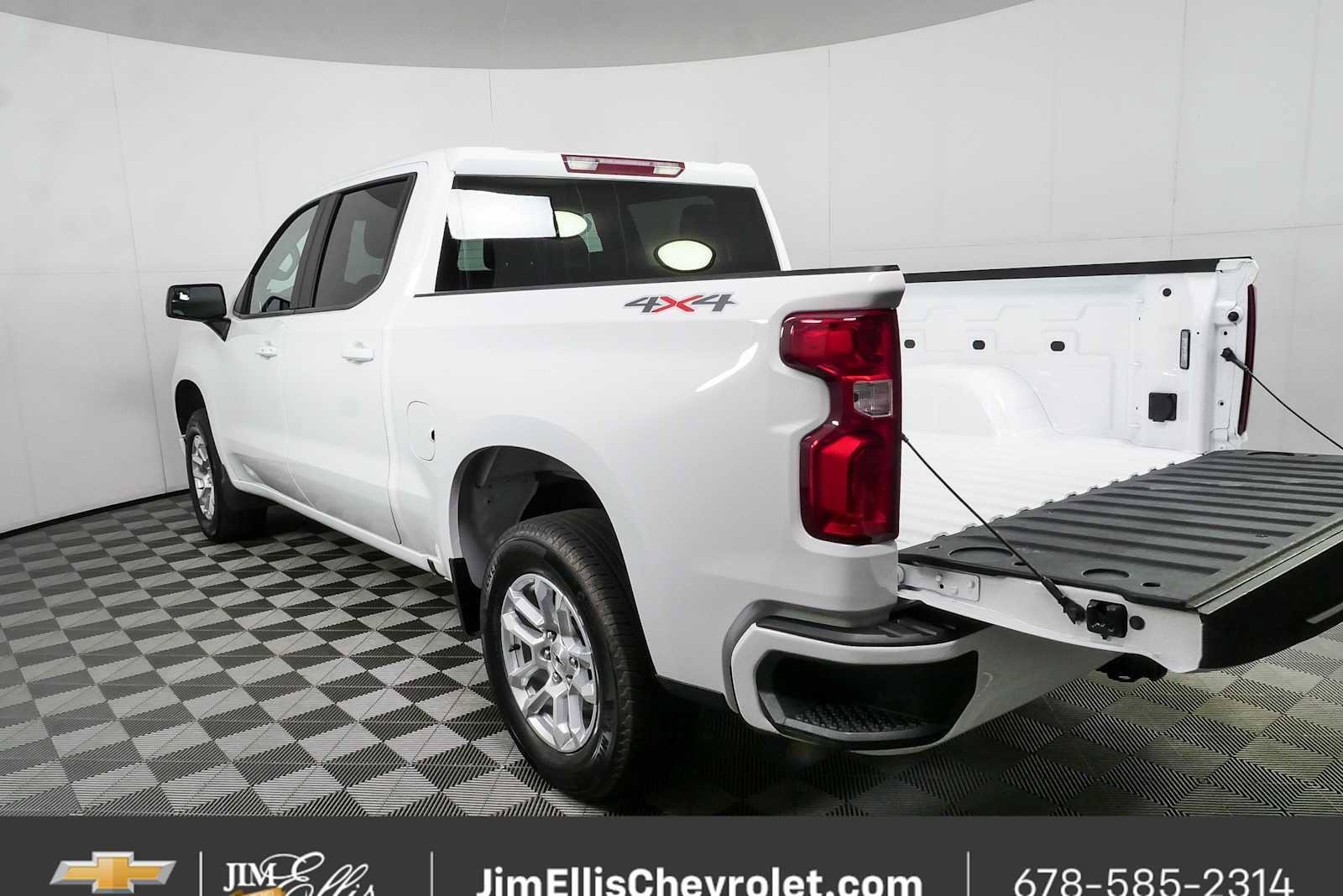 Used 2026 Chevrolet Silverado 1500 RST AWD/4WD image 31