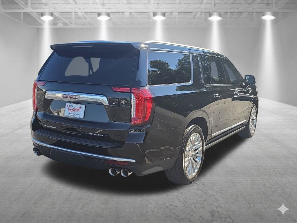 Used 2023 GMC Yukon XL Denali w/ Denali Reserve Package AWD/4WD image 4