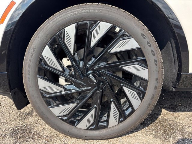 New 2026 Lincoln Nautilus Reserve w/ Jet Appearance Package AWD/4WD image 30