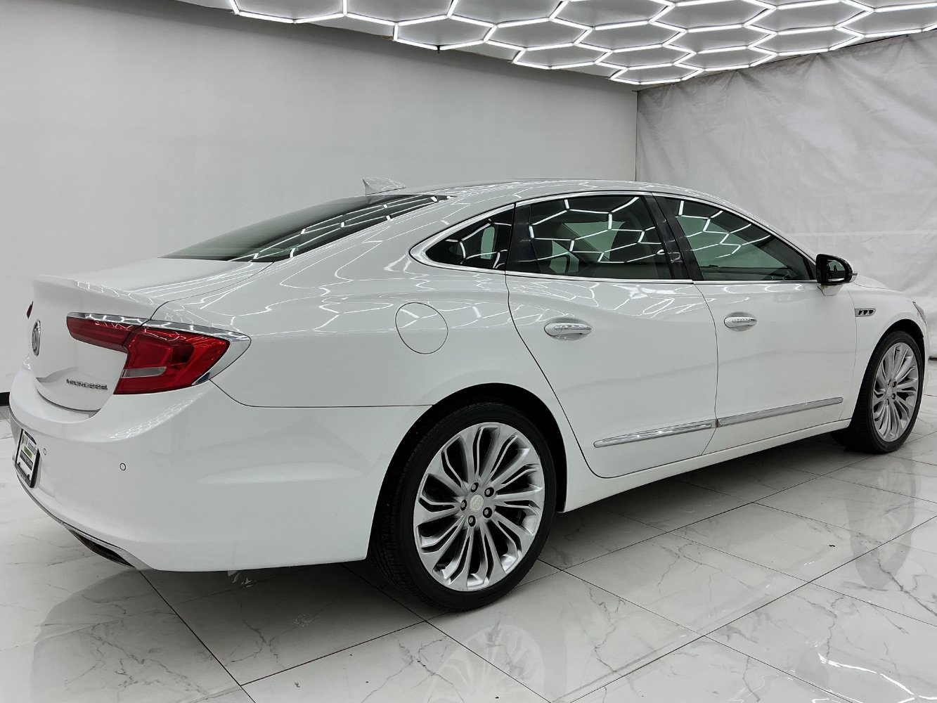 Used 2017 Buick LaCrosse Essence w/ Sun and Shade Package FWD image 11