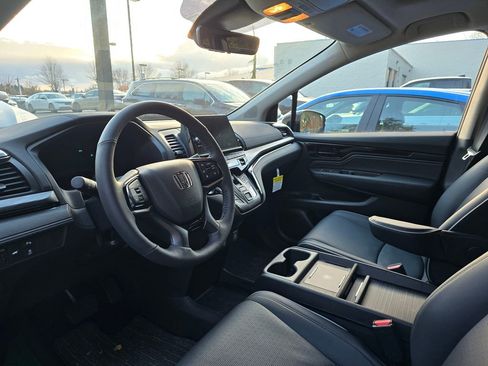 Used 2026 Honda Odyssey Elite image 4