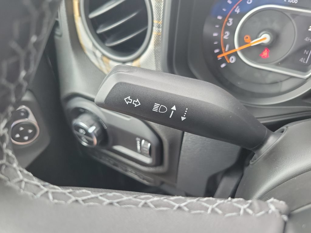 New 2026 Jeep Gladiator Sport AWD/4WD image 14