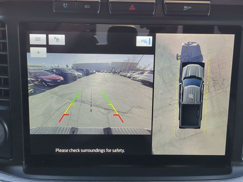 Used 2022 Ford F150 Lariat w/ Max Trailer Tow Package image 23