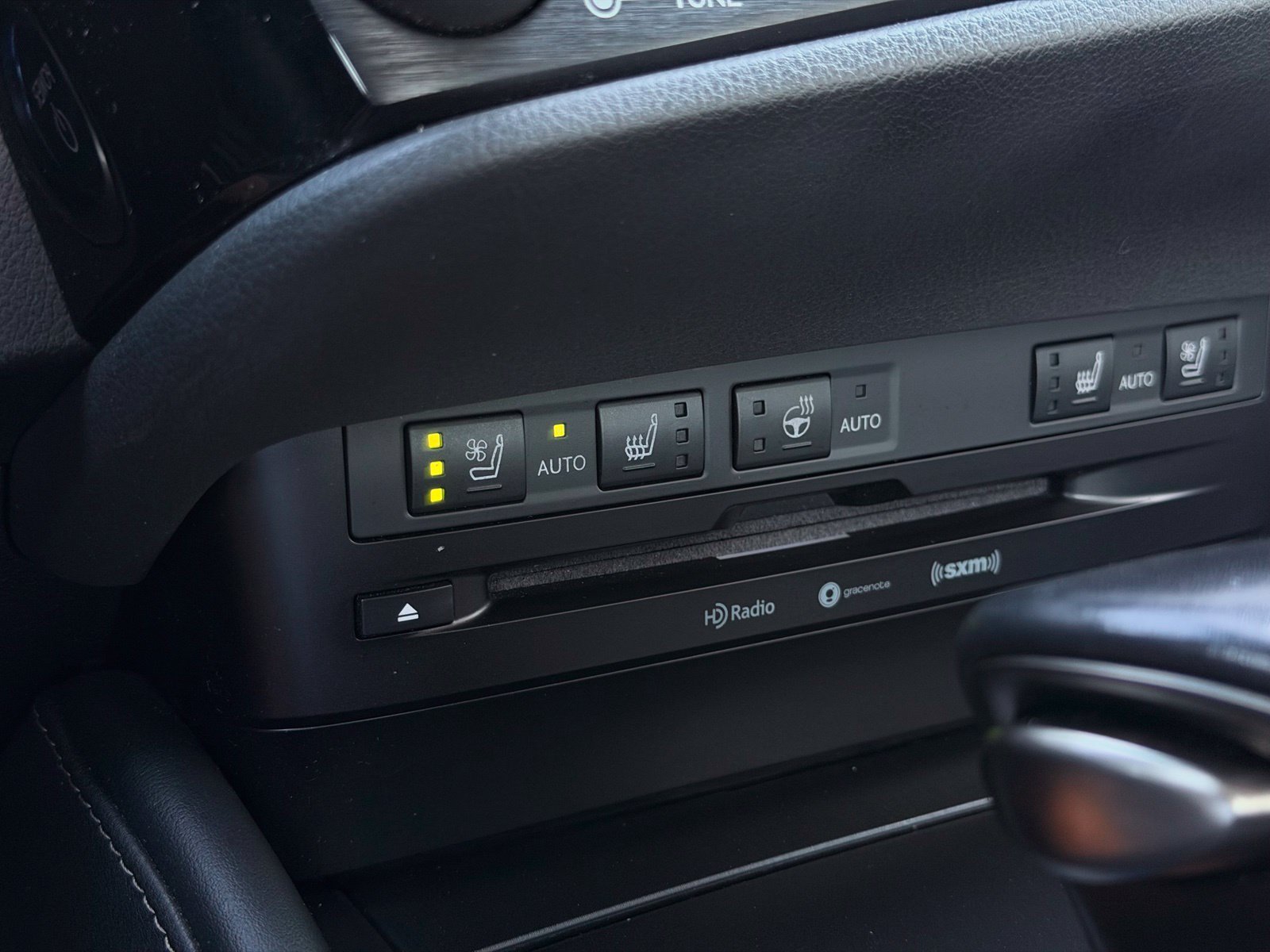 Used 2022 Lexus ES 300h w/ Premium Package FWD image 45