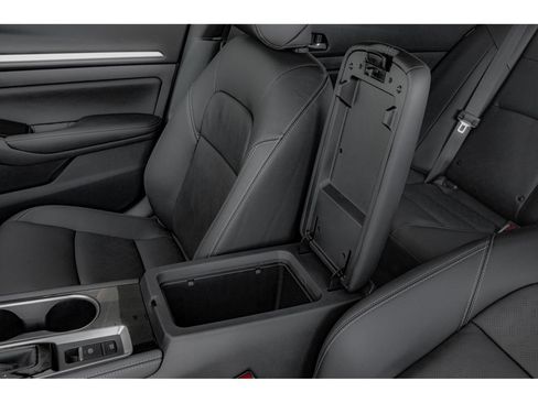 New 2025 Nissan Altima 2.5 SL FWD image 36