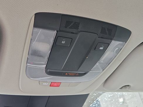 New 2025 Kia Sorento S AWD/4WD image 29