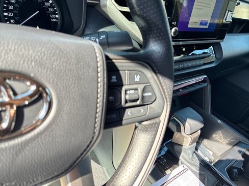 New 2026 Toyota Tundra SR5 image 22