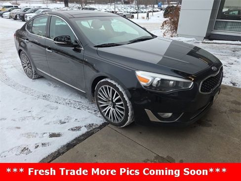 Used 2014 Kia Cadenza Premium w/ Technology Package image 3