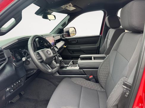 New 2026 Toyota Tundra SR image 9