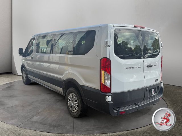 Used 2023 Ford Transit 350 XLT RWD image 5