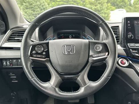Used 2023 Honda Odyssey Touring image 8