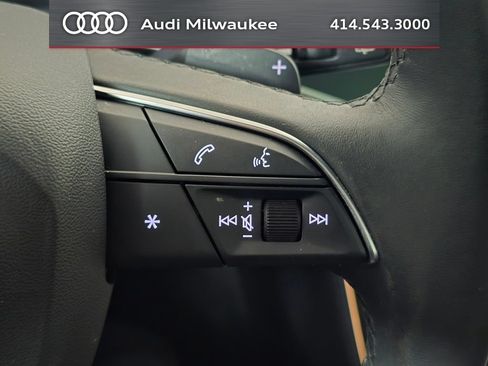 Used 2023 Audi Q7 3.0T Prestige w/ Prestige Package AWD/4WD image 41