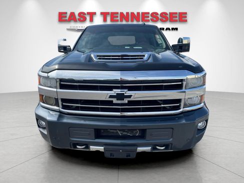 Used 2019 Chevrolet Silverado 3500 High Country w/ Duramax Plus Package AWD/4WD image 9
