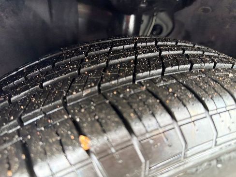 Used 2025 Volkswagen Jetta S image 30