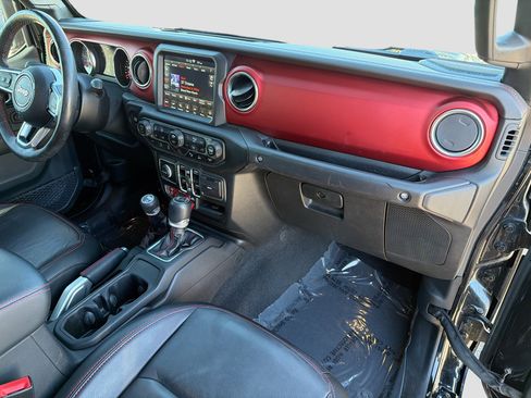 Used 2020 Jeep Gladiator Rubicon image 13