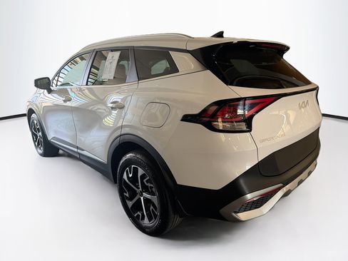 Used 2024 Kia Sportage EX AWD/4WD image 5