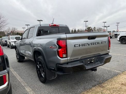 Used 2024 Chevrolet Colorado Z71 w/ LPO, Dark Essentials Package image 3