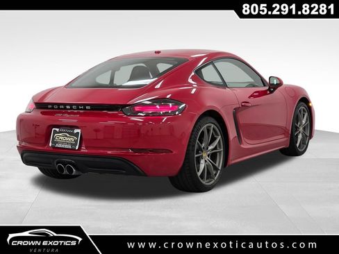 Used 2024 Porsche 718 Cayman RWD image 7