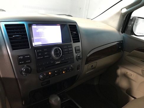 Used 2013 Nissan Armada Platinum image 27