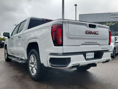 Used 2022 GMC Sierra 1500 Denali image 6