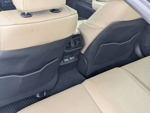 Used 2019 Lexus ES 350 350 w/ Premium Package image 26