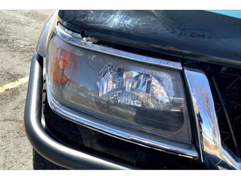 Used 2004 Mitsubishi Montero Sport XLS image 28