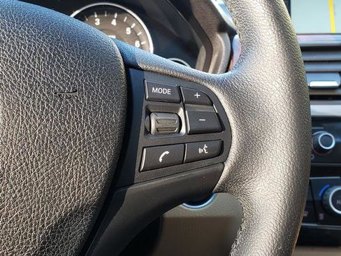 Used 2016 BMW 320i xDrive Sedan image 21