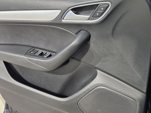 Used 2018 Audi Q3 2.0T Premium image 20