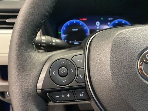 Used 2023 Toyota RAV4 Limited image 15