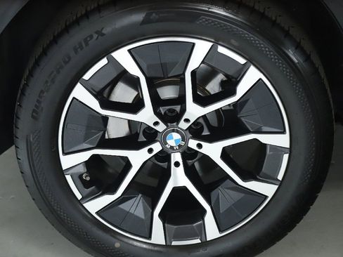 Certified 2026 BMW X3 xDrive30i w/ Convenience Package AWD/4WD image 12