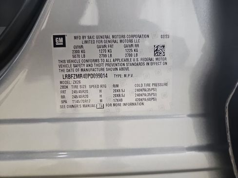 Certified 2023 Buick Envision Preferred w/ Sport Touring Package AWD/4WD image 41