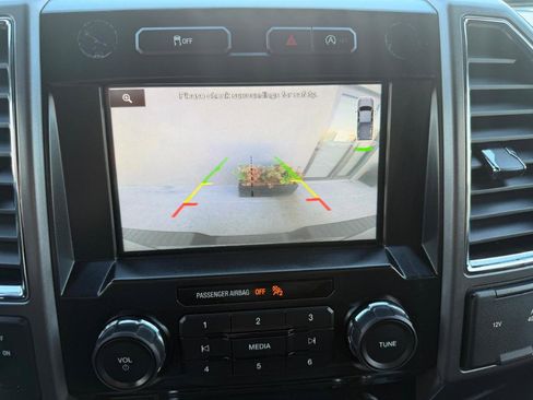 Used 2015 Ford F150 XLT w/ Equipment Group 302A Luxury RWD image 17