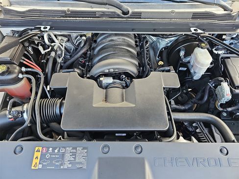 Used 2018 Chevrolet Tahoe Premier image 34