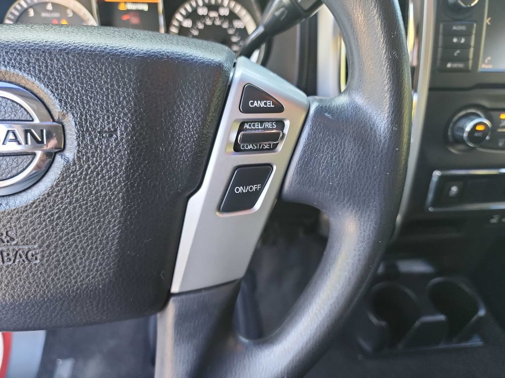 Used 2019 Nissan Titan SV AWD/4WD image 21