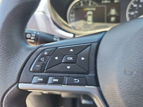 Used 2023 Nissan Versa SV FWD image 19