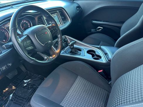 Used 2019 Dodge Challenger GT image 10