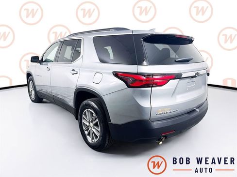 Used 2023 Chevrolet Traverse LT w/ Rear Camera Mirror Package AWD/4WD image 6
